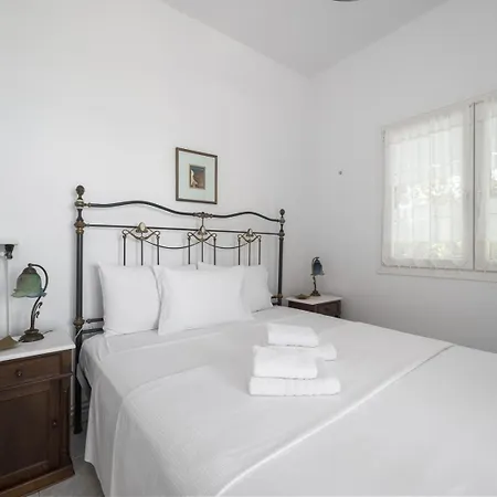 Beachfront Paradise By Luxlikehome