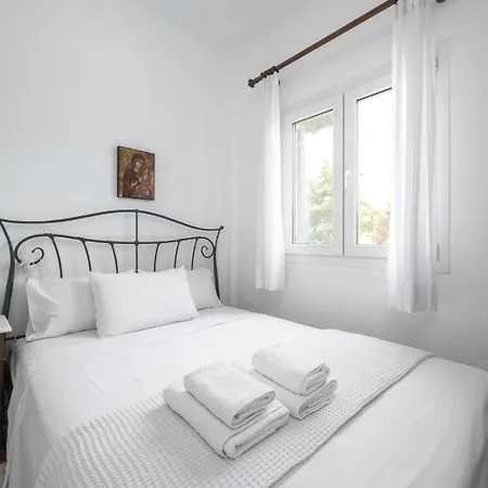 Beachfront Paradise By Luxlikehome * Hanioti