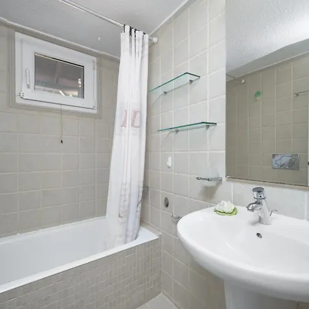 Beachfront Paradise By Luxlikehome Villa Hanioti