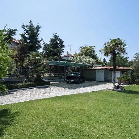 Beachfront Paradise By Luxlikehome * Chaniotis