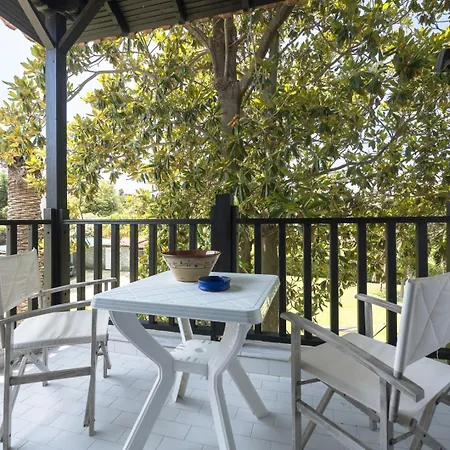 Beachfront Paradise By Luxlikehome Villa