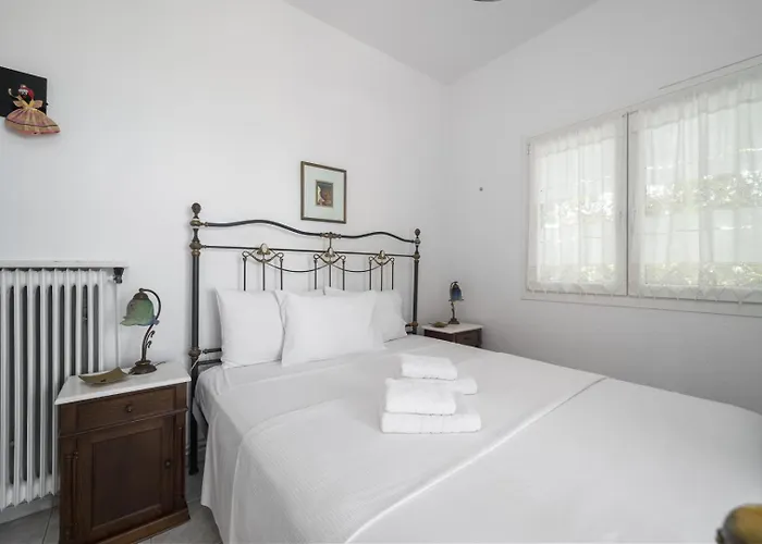 Beachfront Paradise By Luxlikehome