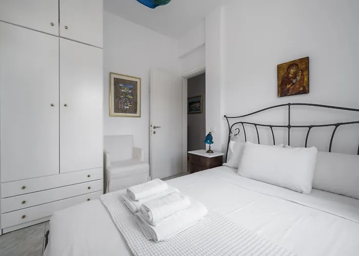 Beachfront Paradise By Luxlikehome Villa *