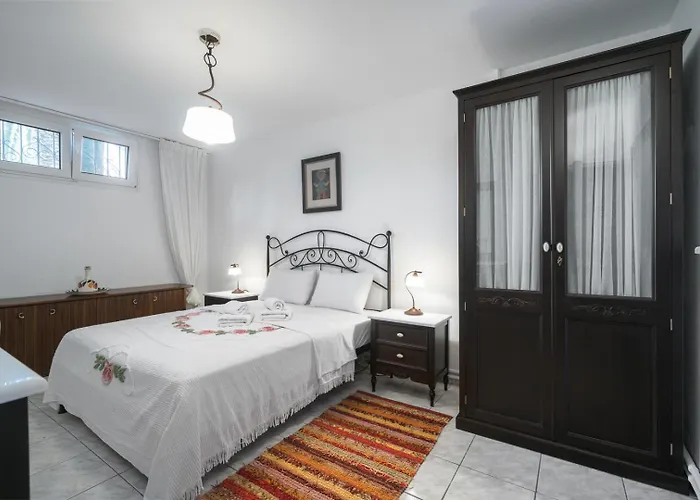 Beachfront Paradise By Luxlikehome * Chaniotis