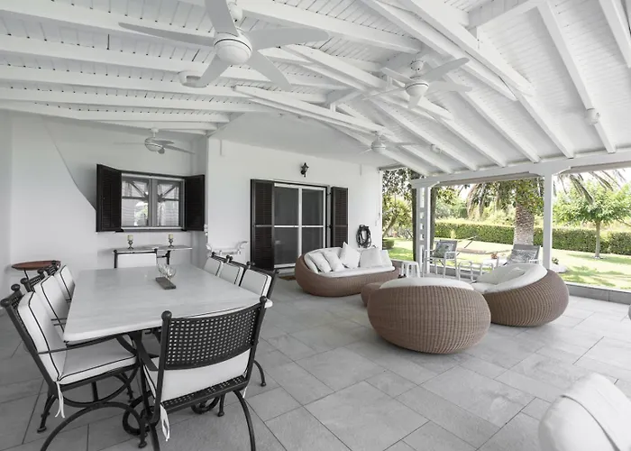 Beachfront Paradise By Luxlikehome Villa *