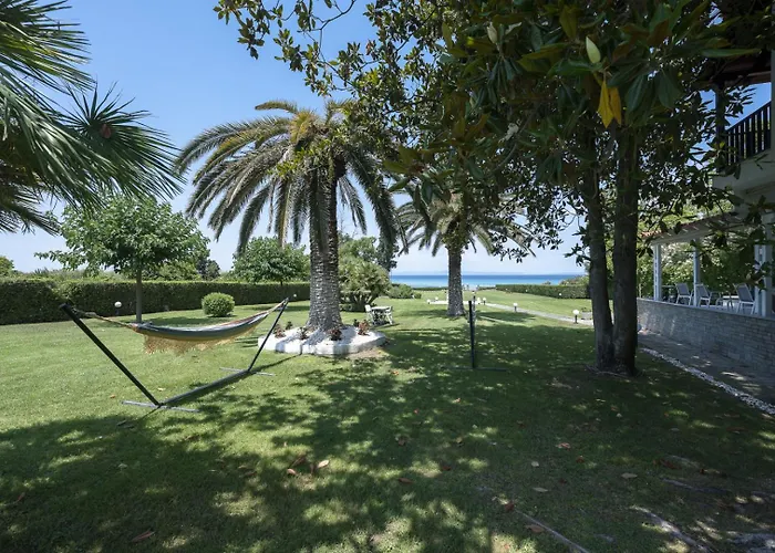 Beachfront Paradise By Luxlikehome Chaniotis