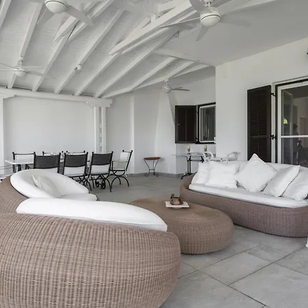 Beachfront Paradise By Luxlikehome Villa *