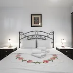 Beachfront Paradise By Luxlikehome *