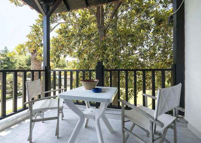 Beachfront Paradise By Luxlikehome Vilă